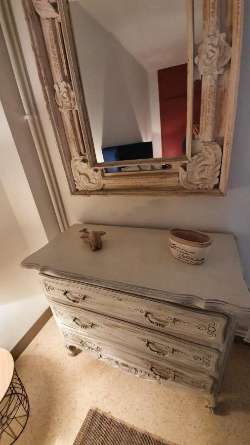 Lovely Suite Nimes Romaine Exteriör bild